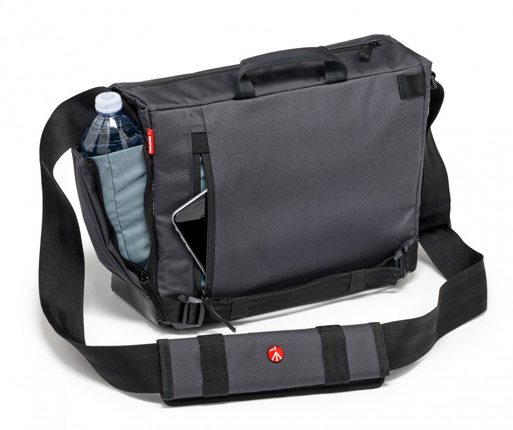 Manfrotto MN-M-SD-10 Messenger Bag, Manhattan Collection, 2.8 gal (8.3 L), Speedy 10, Fits 12-Inch PC, Tripod Mountable, Rain Cover Included, Water Repellent Material